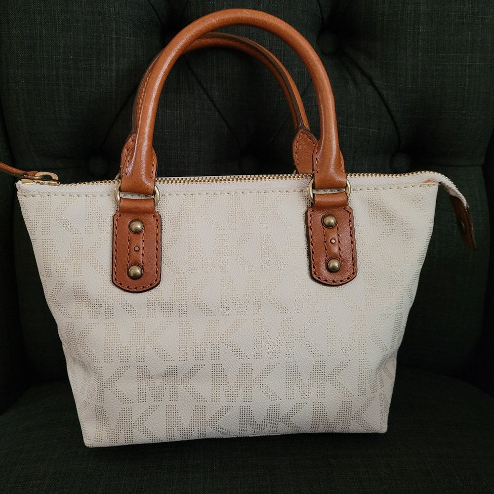 Michael Kors.  Handbag/Tote. Cream/Gold. Small.